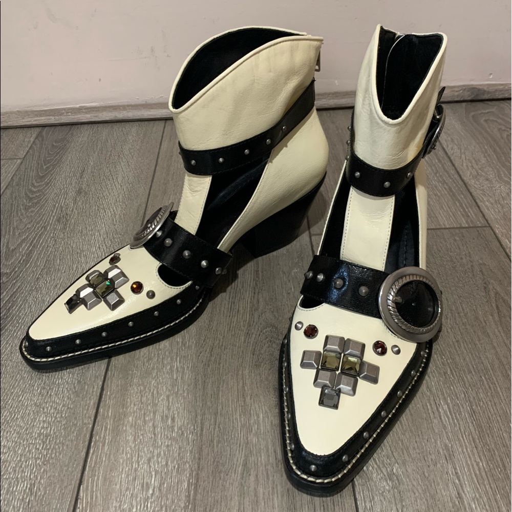 NEW Super Funky COACH Western Cut Out Bootie